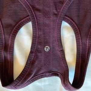 Lululemon tank